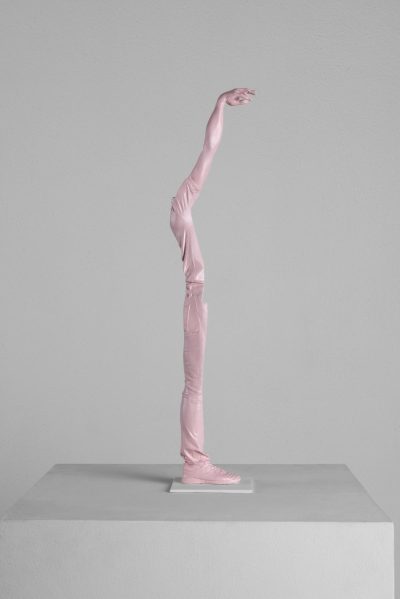 Lars, Arm Lifted, 60x9x3, Wurm Erwin